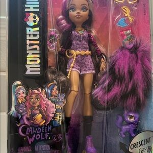 Monster High Clawdeen Wolf Doll with Purple and Black Outfit